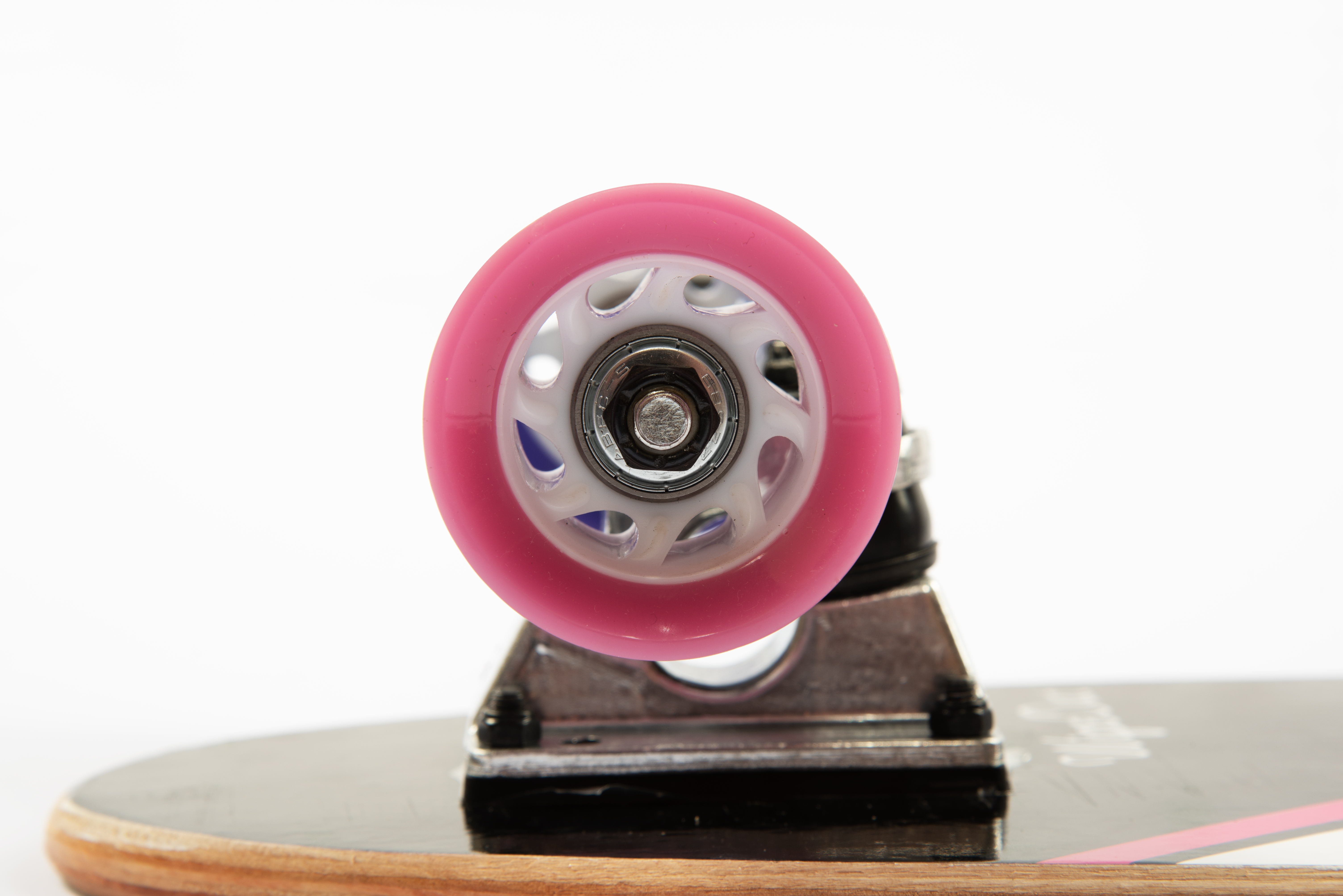 Wipeout Skateboard Lighting Bolt - фото 7 Круїзер Wipeout Skateboard Lighting Bolt характеристики - фотографія 7